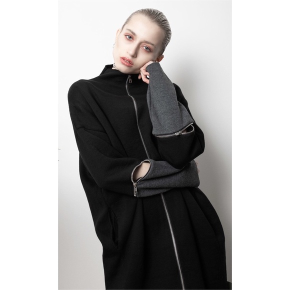 NEW! Disturbia Zip Front Knit Jacket Sweater Tunic - Picture 2 of 5